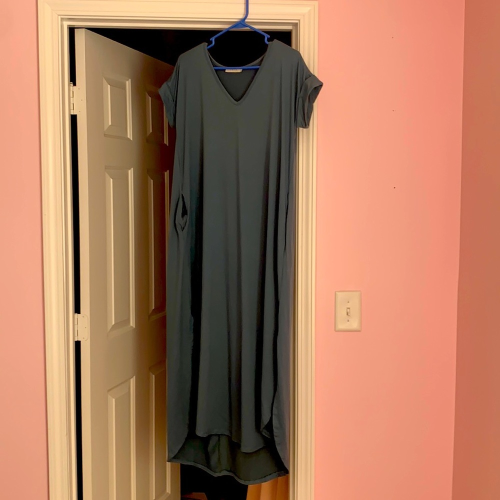 Boutique Maxi Dress for sale !